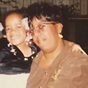 Meet your Posher, Sandra